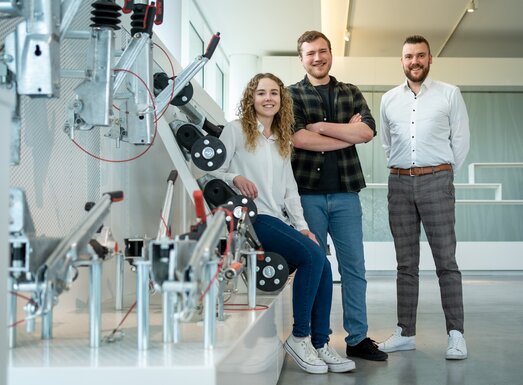 Das Team der AL-KO Academy: Nina Kast, Magnus Annuscheit und Florian Vorreiter (von links).  | © AL-KO Tech