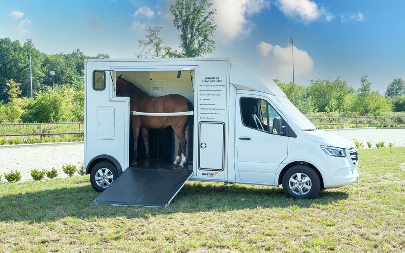 No extended driving license required thanks to the maximum weight of 3.5 t. | © Niehoff 