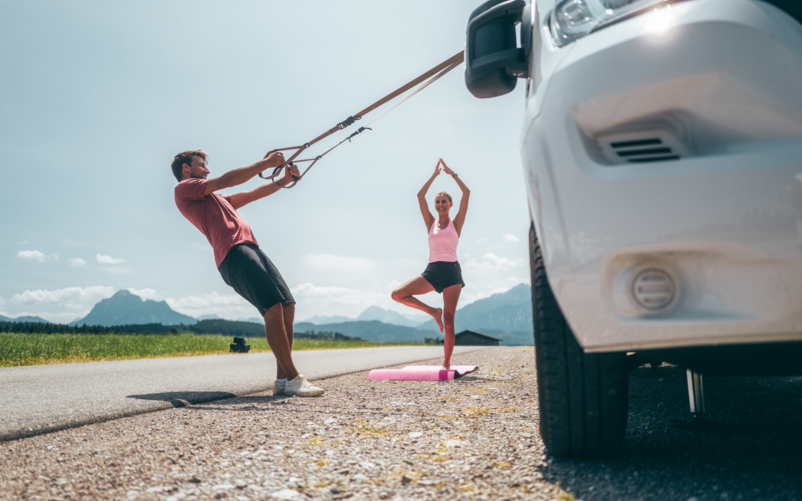 Für Sport im Urlaub braucht man häufig nicht viel Gepäck – das Campingfahrzeug lässt sich prima mit einspannen. | © AL-KO